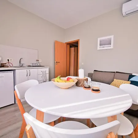 So Close Kapana - 2 * Plovdiv