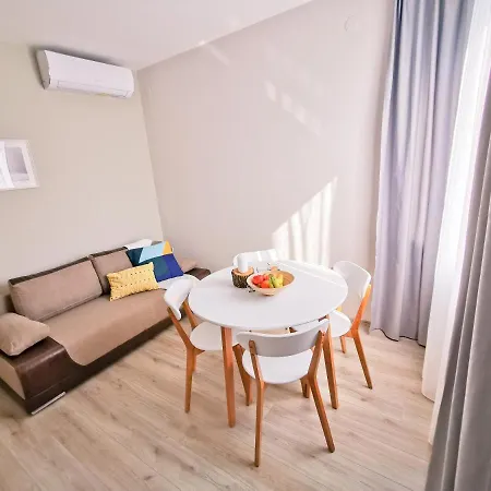 So Close Kapana - 2 Apartment