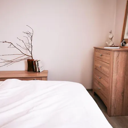 So Close Kapana - 2 * Plovdiv